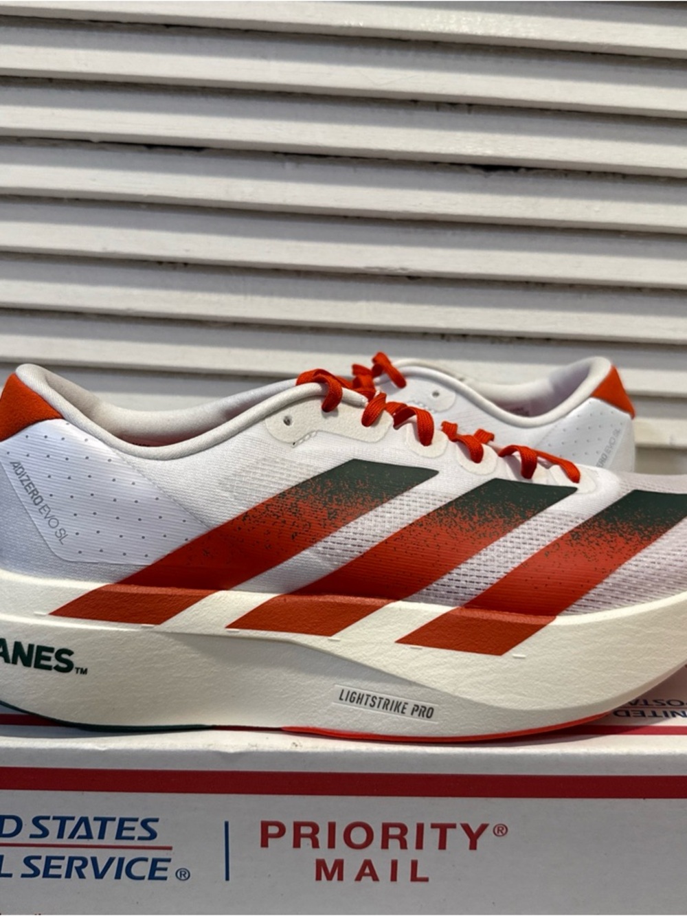 New Adidas Adizero EVO SL Miami Hurricanes Shoes White Men’s Size 10 JQ2148